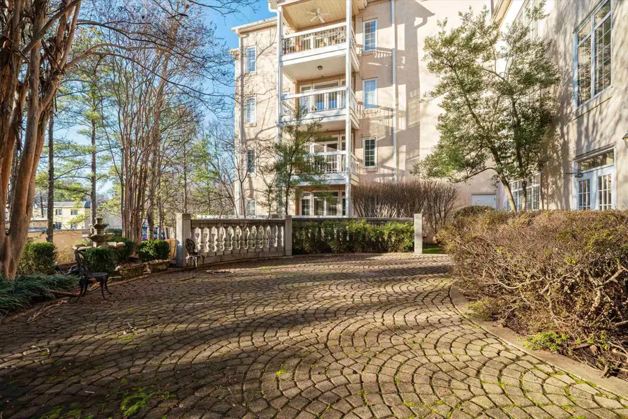 405 S PERKINS RD #430, Memphis, TN 38117 - Image #2