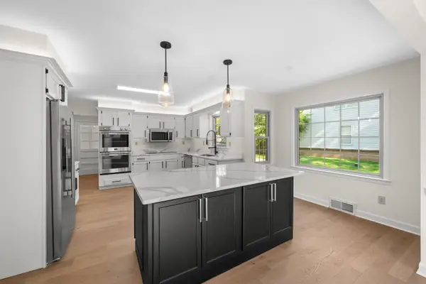 1353 CATTAIL CV, Germantown, TN 38138