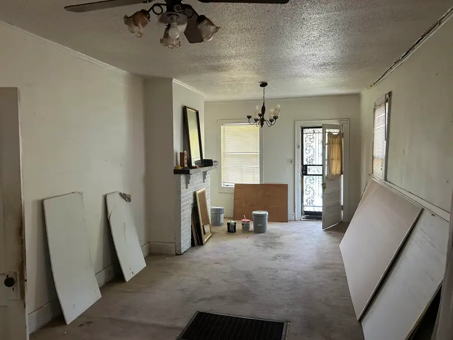 372 HOLLOWELL AVE, Memphis, TN 38109 - Image #3