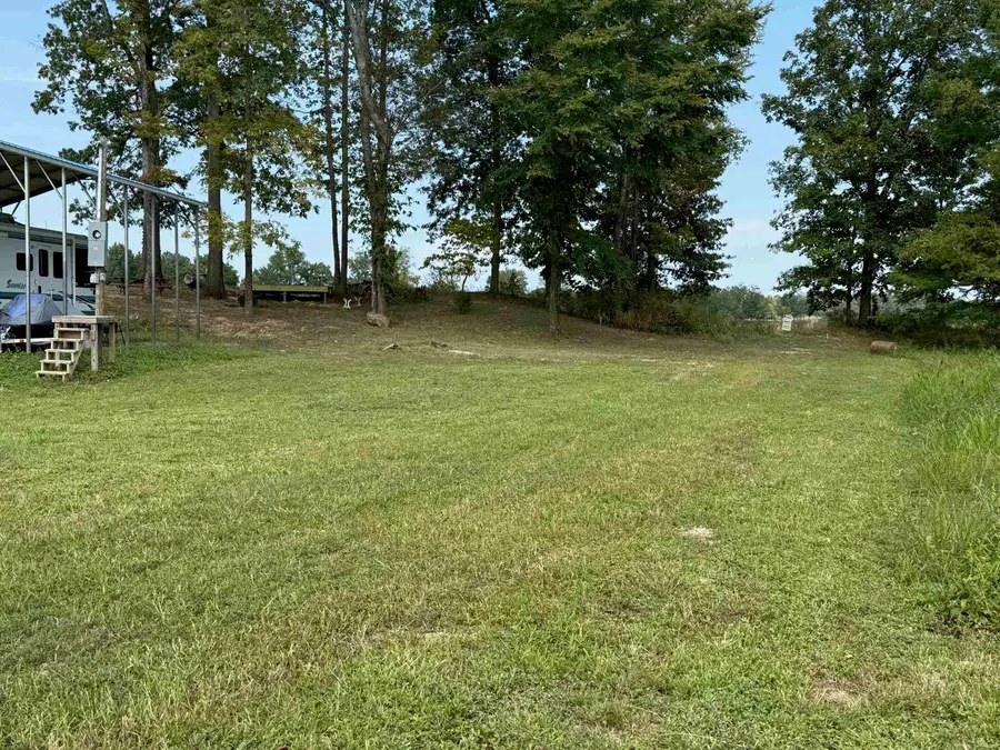 95B 95C PRAIRIE LAND DR, Savannah, TN 38372 - Image #2