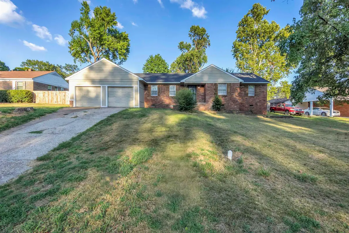 3002 ROBBIEDON ST, Memphis, TN 38128 - Image #1