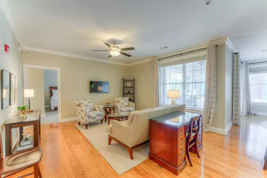 3520 CENTRAL AVE #303, Memphis, TN 38111 - Image #2