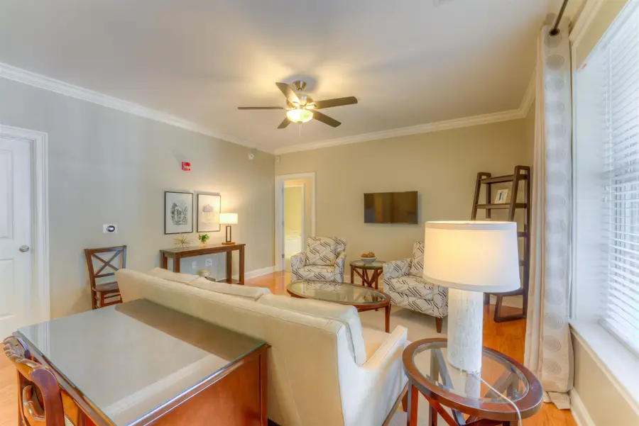 3520 CENTRAL AVE #303, Memphis, TN 38111 - Image #3