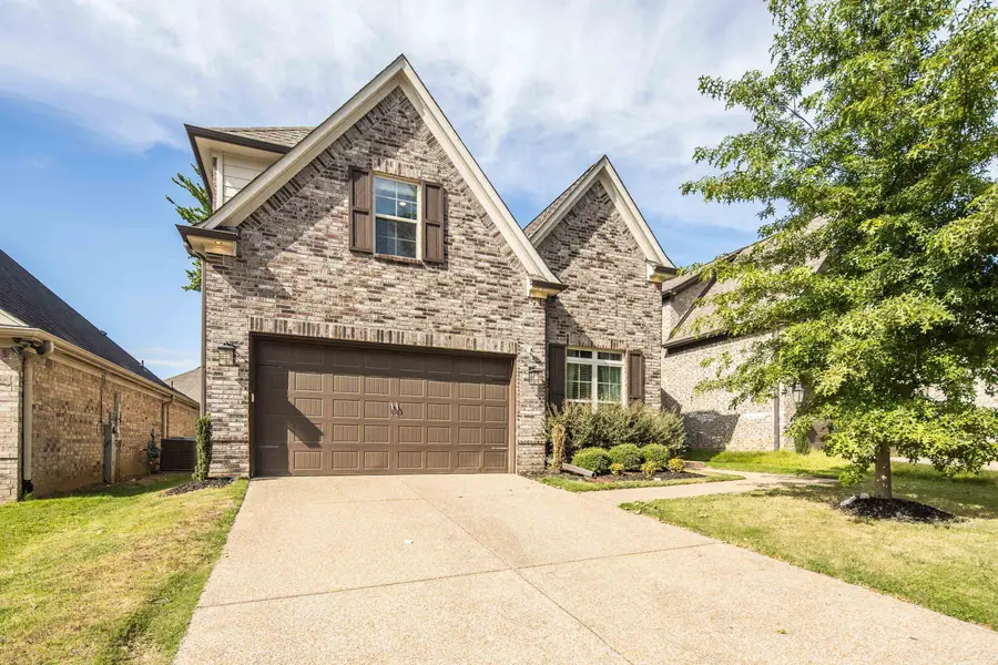 7410 APPLING RAIN DR, Cordova, TN 38016 - Image #2