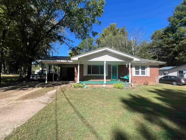 123 N MAGNOLIA ST, Adamsville, TN 38310