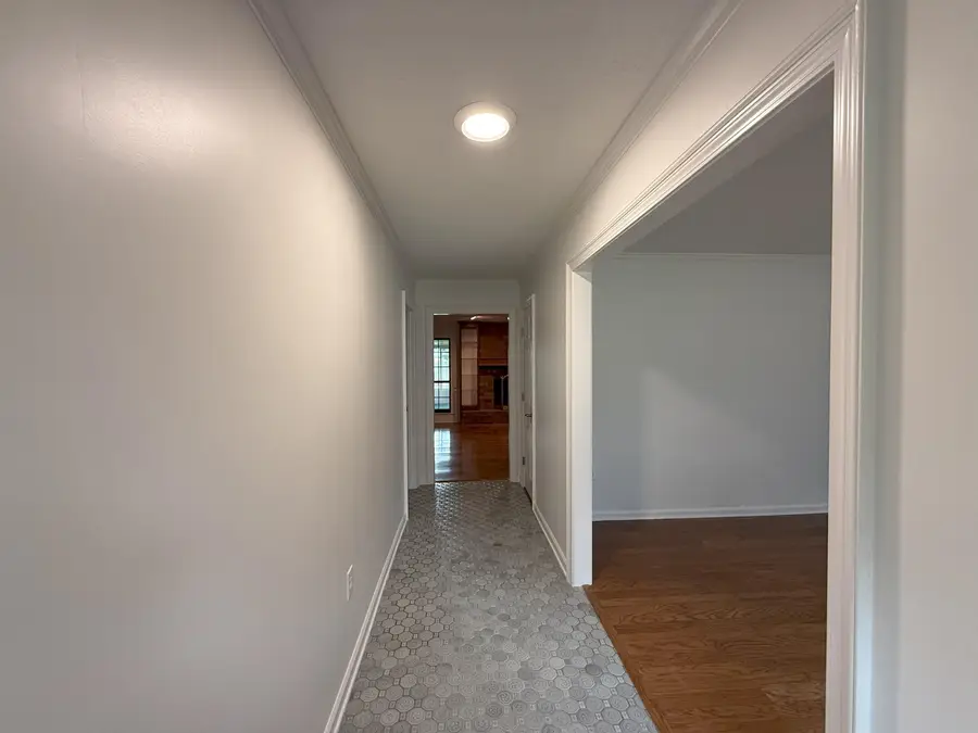 7637 CROSS VILLAGE DR, Germantown, TN 38138 - Image #3