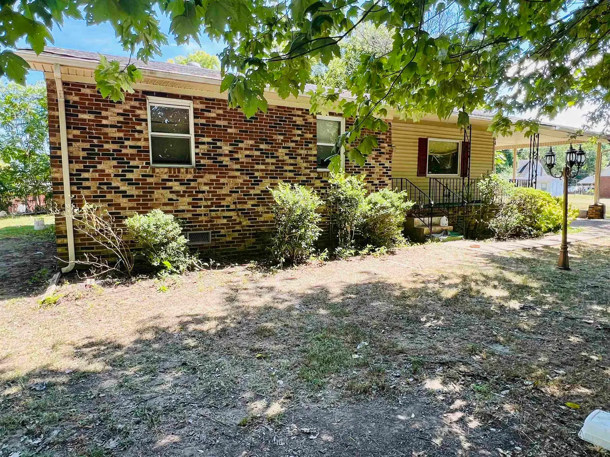 900 PEETE ST, Covington, TN 38019 - Image #1