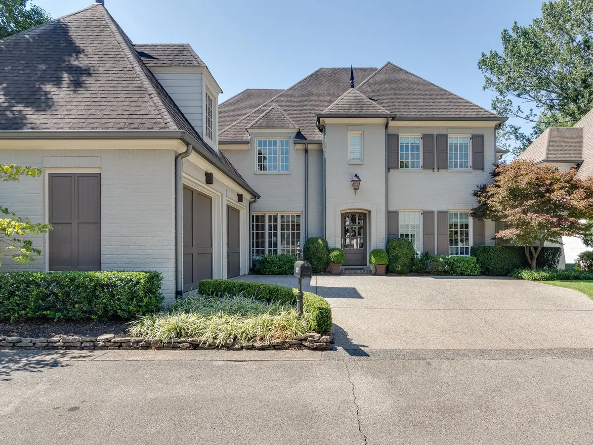 4237 BOXWOOD GREEN LN, Memphis, TN 38117 - Image #1