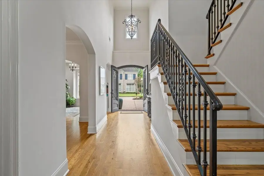 1799 WELLSLEY DR, Germantown, TN 38139 - Image #2