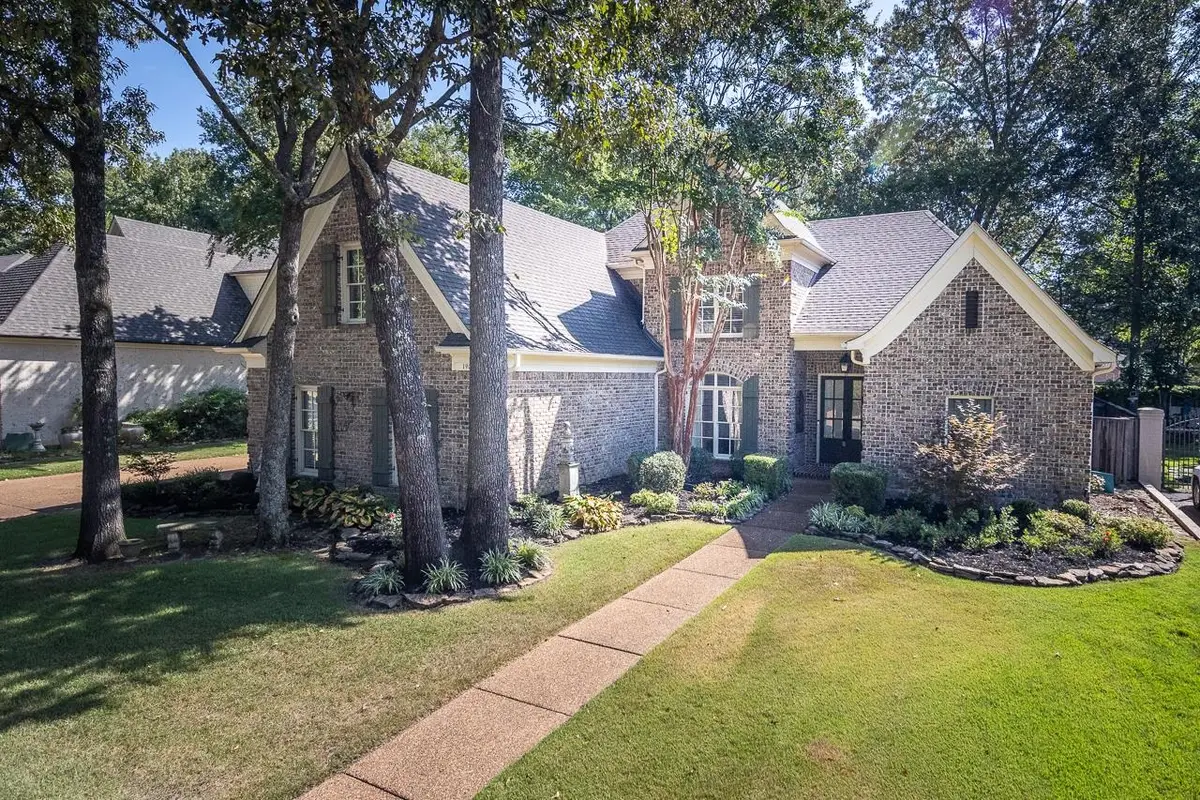 190 IVY BROOK LN, Collierville, TN 38017 - Image #1
