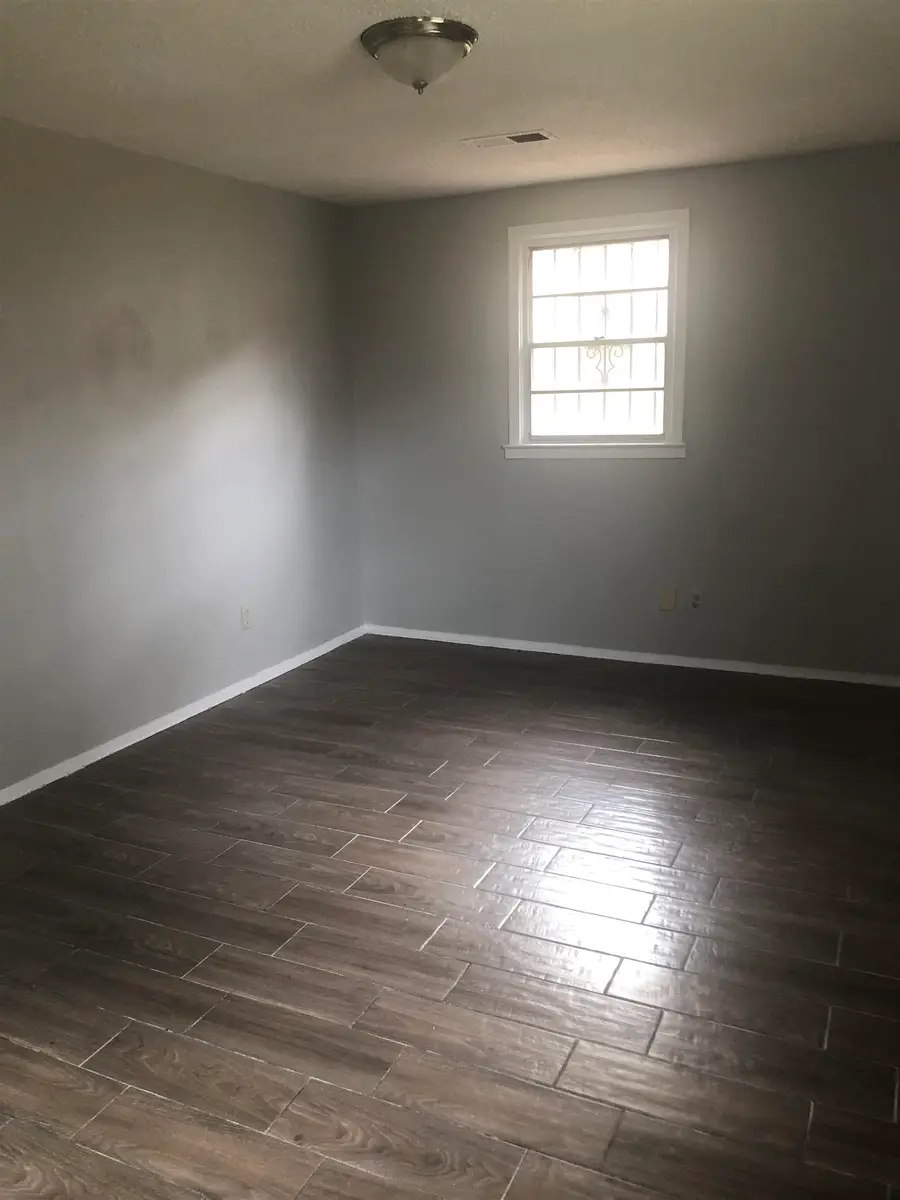 1698 RAYNER ST, Memphis, TN 38106 - Image #3