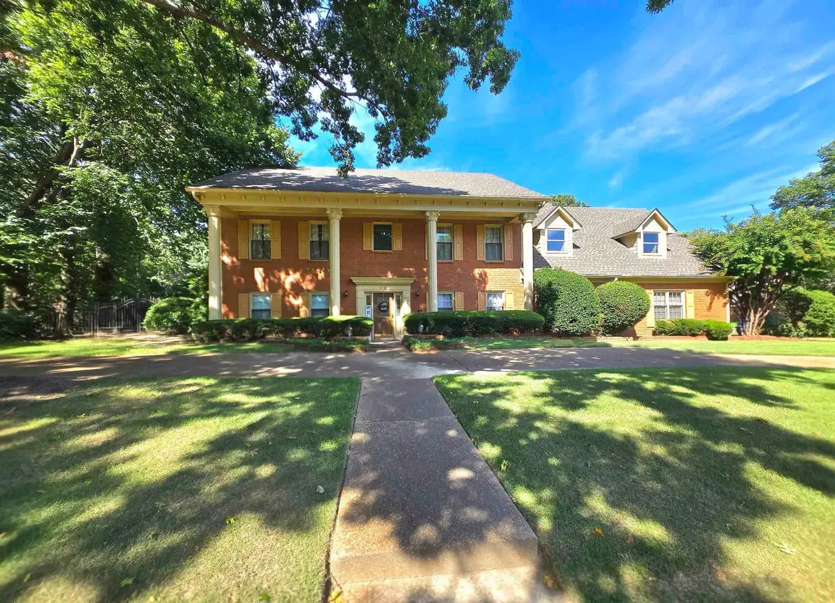 8718 SHADOWBROOK CV, Germantown, TN 38139 - Image #1