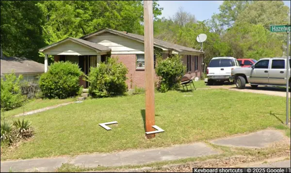 690 HAZELWOOD RD, Memphis, TN 38109