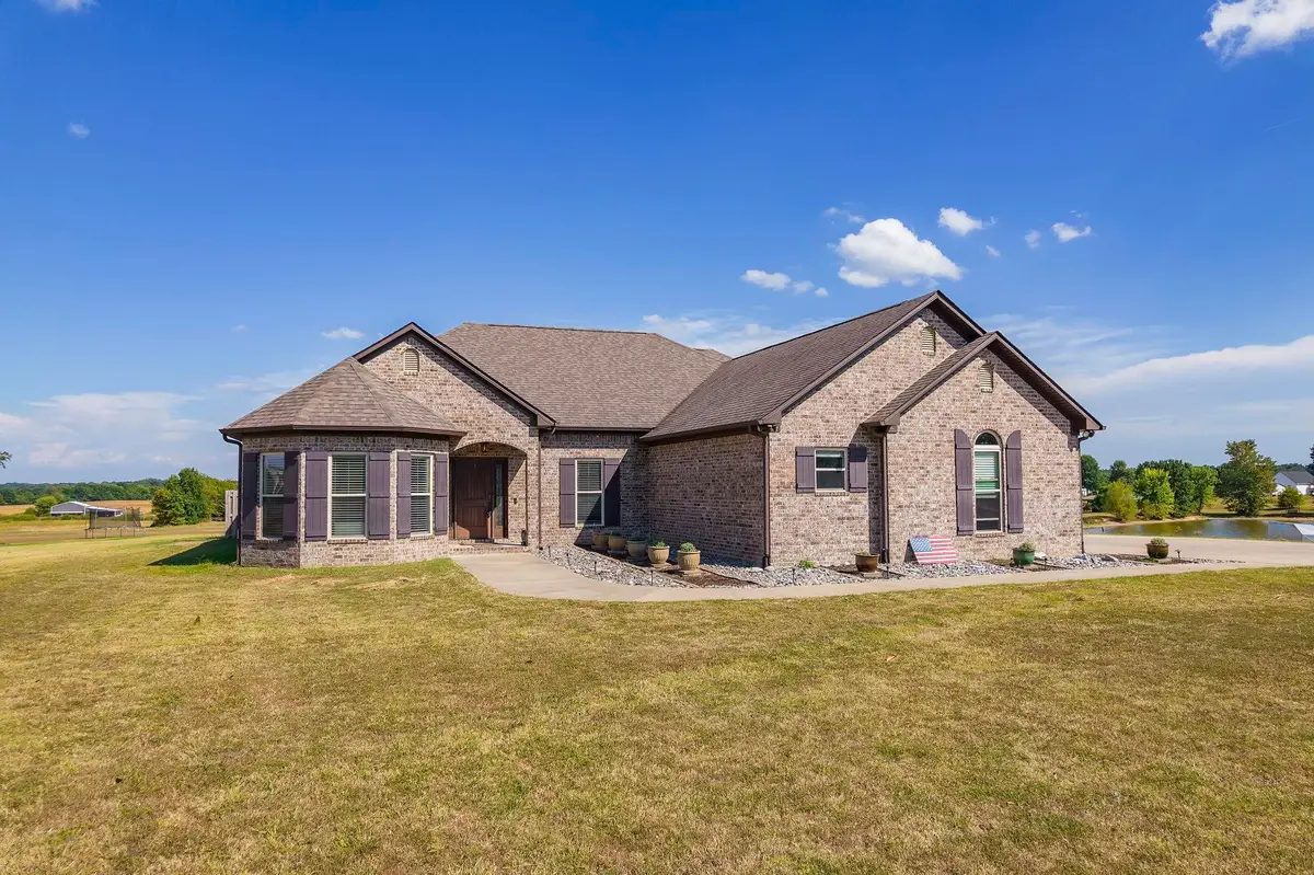 228 POLO DR, Dyersburg, TN 38024 - Image #1