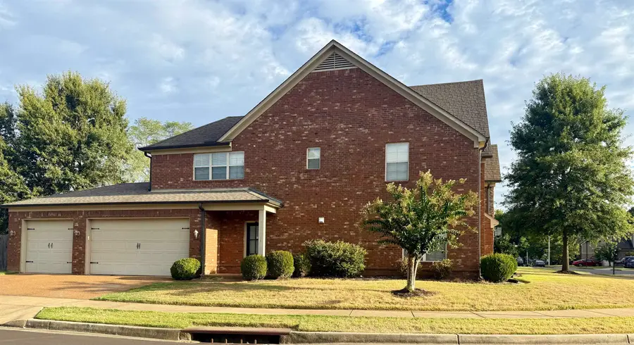 1371 RAINDROP DR, Collierville, TN 38017 - Image #2