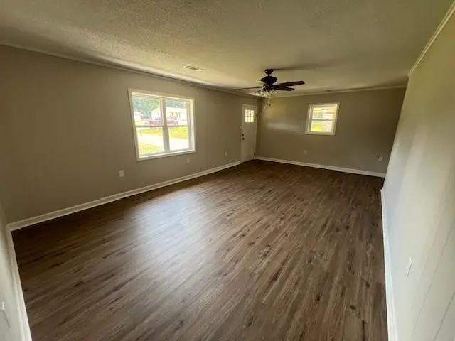 212 BARNES ST, Munford, TN 38058 - Image #2