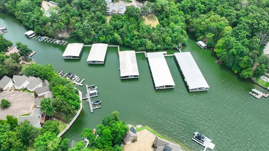 2 POINT GRAND DR, Savannah, TN 38372 - Image #3