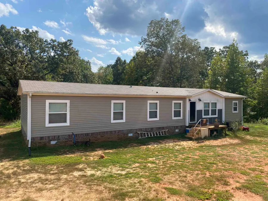 525 SEWELL BOTTOM RD, Adamsville, TN 38310 - Image #3