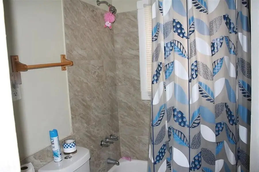 2220 HILLSIDE AVE, Memphis, TN 38127 - Image #2