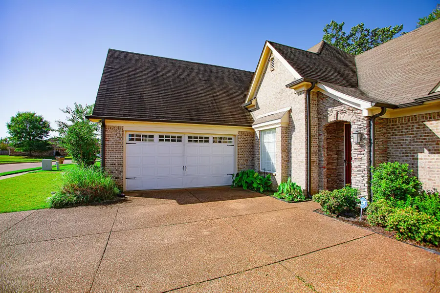 1649 BRIMHILL LN, Cordova, TN 38016 - Image #3