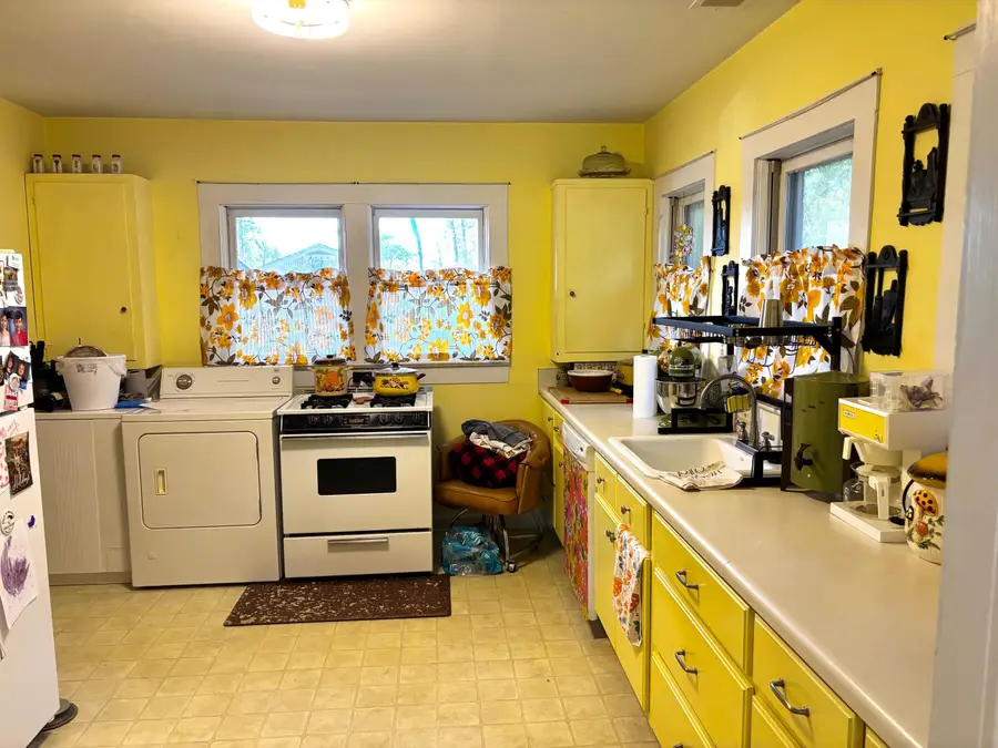 340 OAK ST, Savannah, TN 38372 - #3