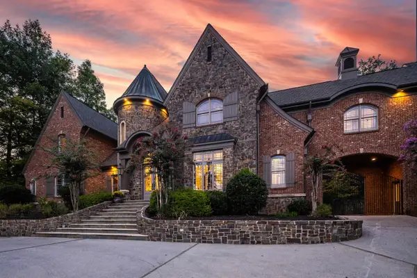 561 WILD ELM CV, Memphis, TN 38120