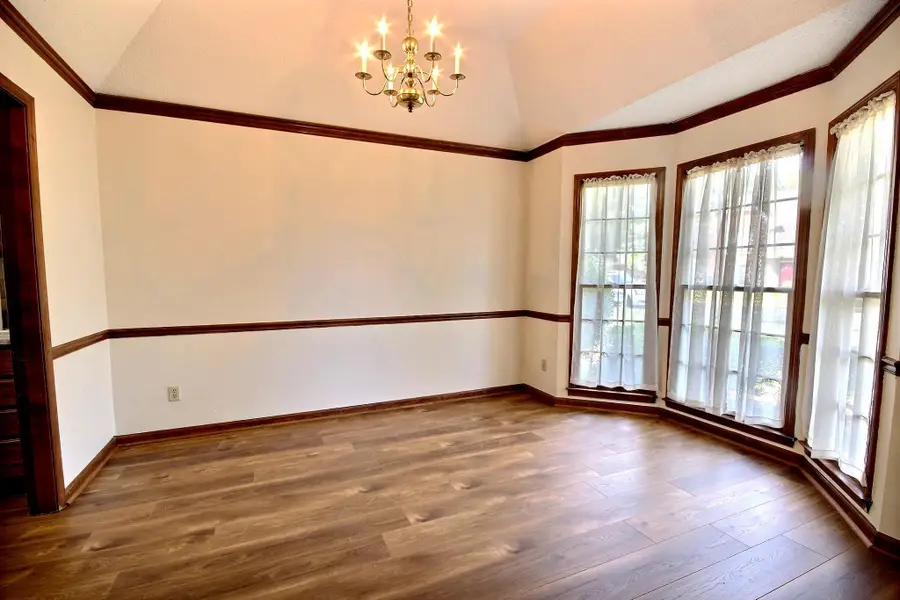 2000 WESTBRIAR DR, Cordova, TN 38016 - Image #2