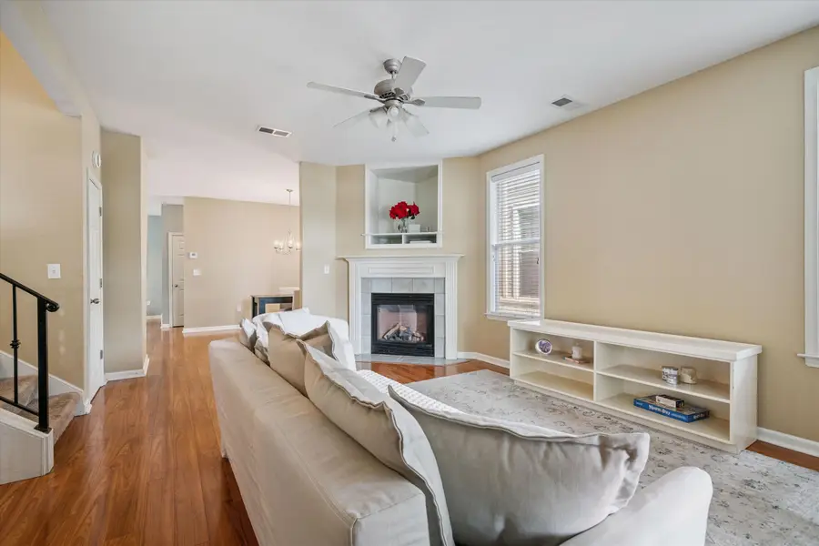 1345 ISLAND SHORE DR, Memphis, TN 38103 - Image #2