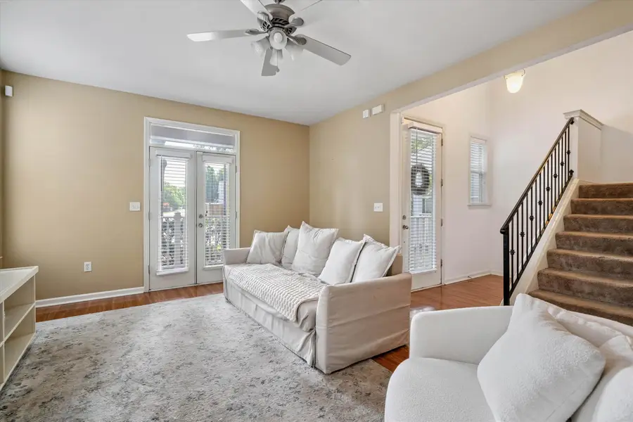 1345 ISLAND SHORE DR, Memphis, TN 38103 - Image #3