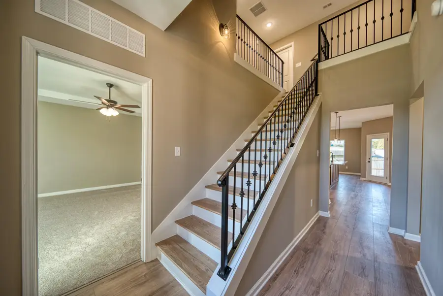 46 FORSYTH LN, Munford, TN 38058 - Image #2