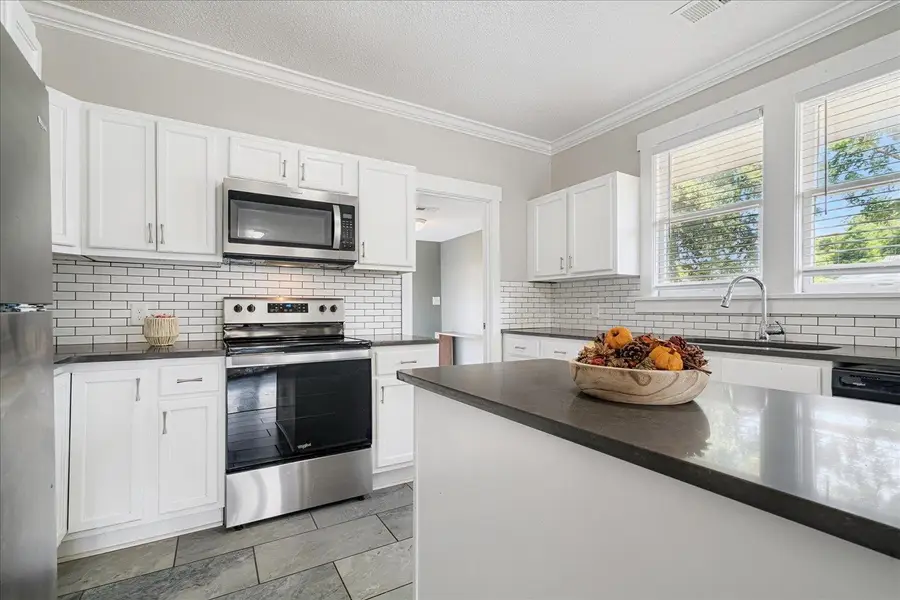 855 GARLAND ST, Memphis, TN 38107 - Image #3