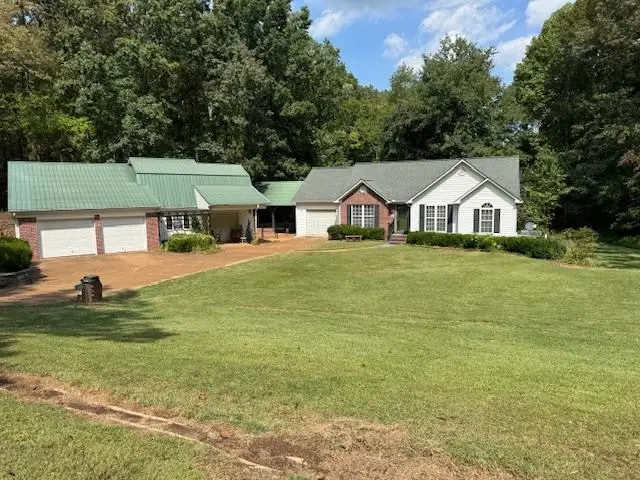 66 WOODRUN DR, Middleton, TN 38052 - Image #1