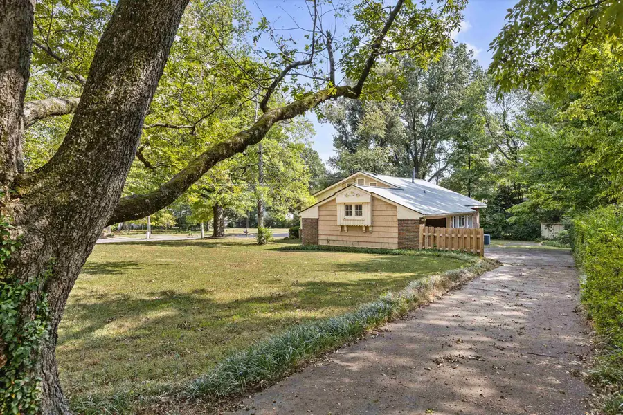 131 N MENDENHALL RD, Memphis, TN 38117 - Image #3