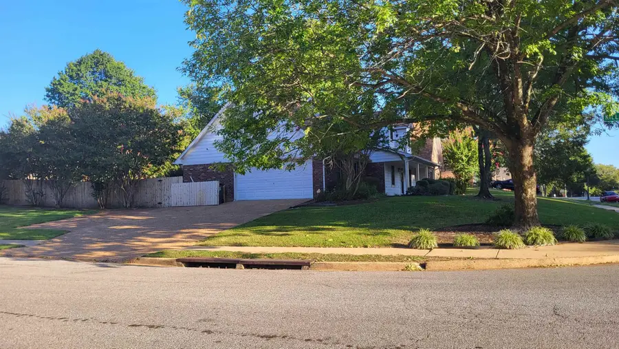 1466 FOX TRACE DR, Cordova, TN 38016 - Image #3