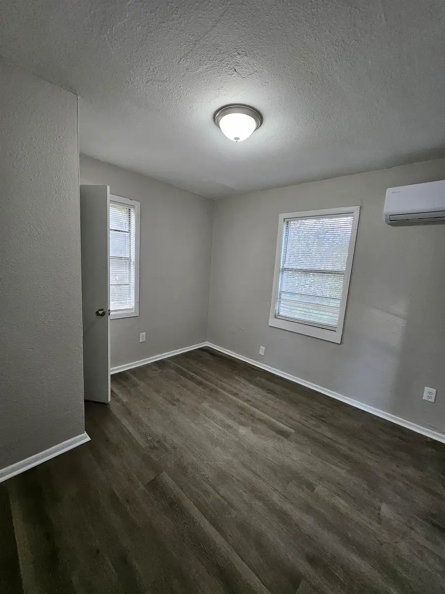 3025 FORD RD, Memphis, TN 38109 - Image #3