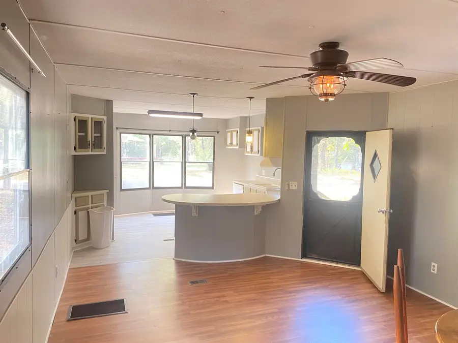 75 KERRI DR, Crump, TN 38327 - Image #2