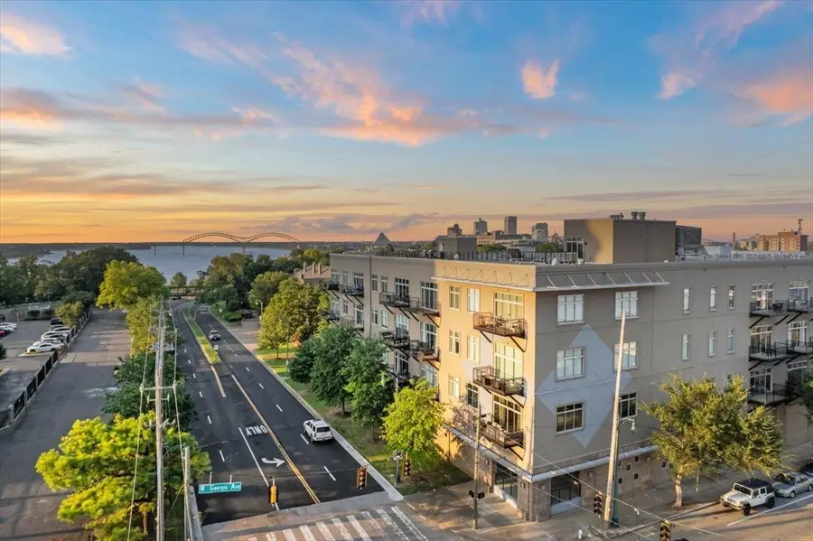 648 RIVERSIDE DR #207, Memphis, TN 38103 - Image #2