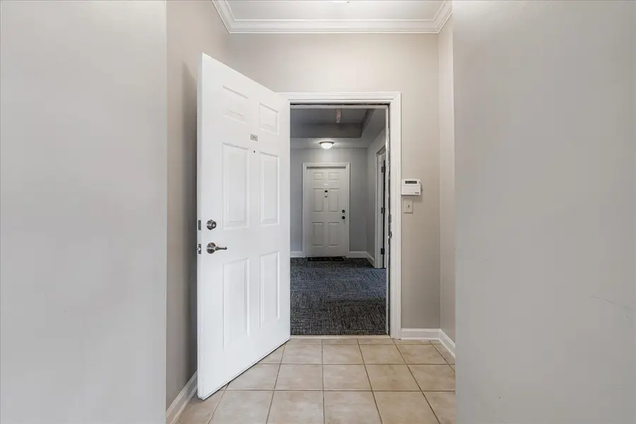 721 LITTY CT #302, Memphis, TN 38103 - Image #2