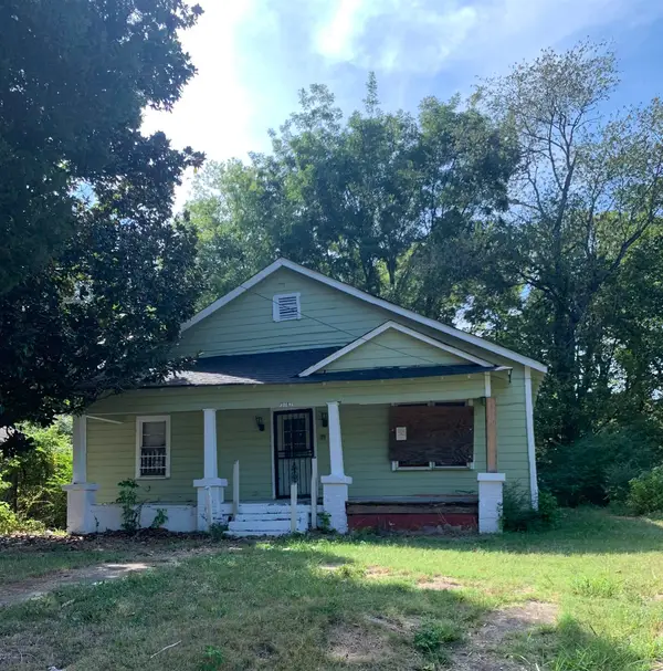 3043 SAX RD, Memphis, TN 38109