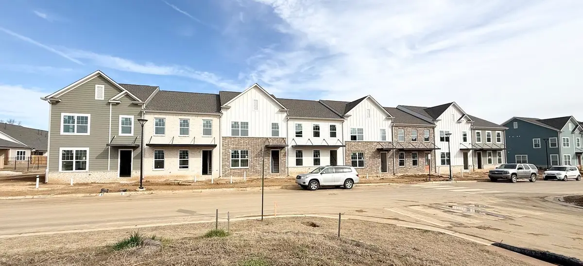 6890 TALCOTT LN, Bartlett, TN 38135 - Image #1