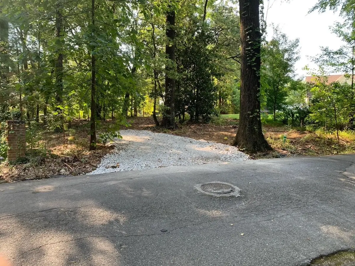 5055 GREENWAY RD, Memphis, TN 38117 - Image #1