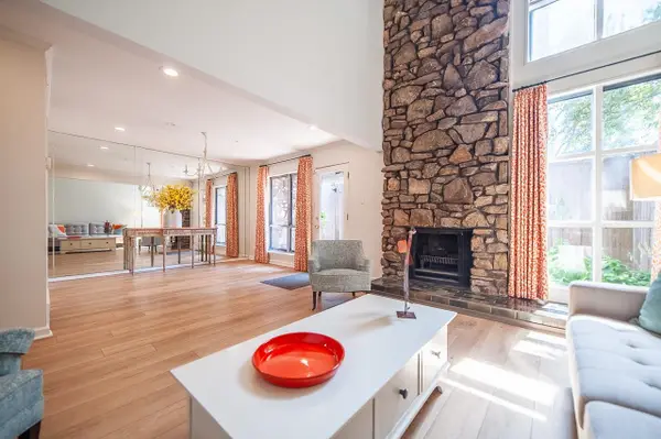 453 S PERKINS RD S #453-1, Memphis, TN 38117