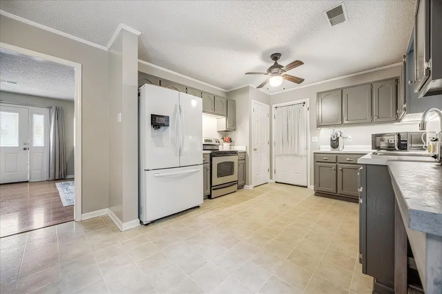 46 COUNTRYSIDE CIR, Brighton, TN 38011 - Image #3