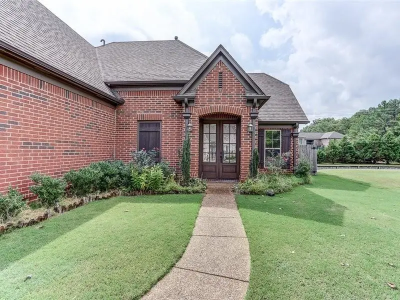 8545 WOODLAND ROSE CIR S, Cordova, TN 38016 - Image #2