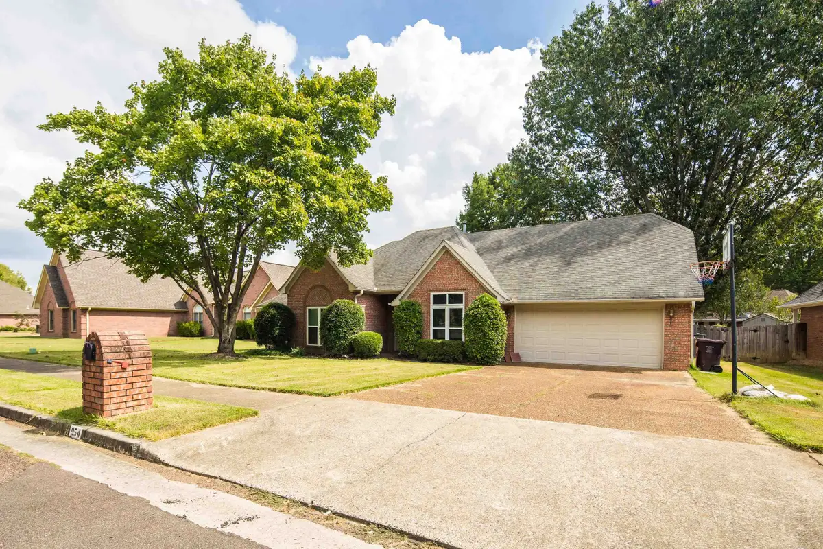 954 WILDBIRD CV, Collierville, TN 38017 - Image #1