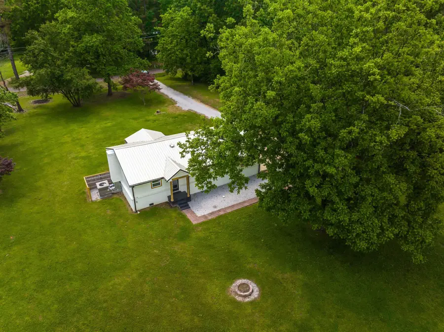 240 DOGWOOD RD, Somerville, TN 38068 - Image #2