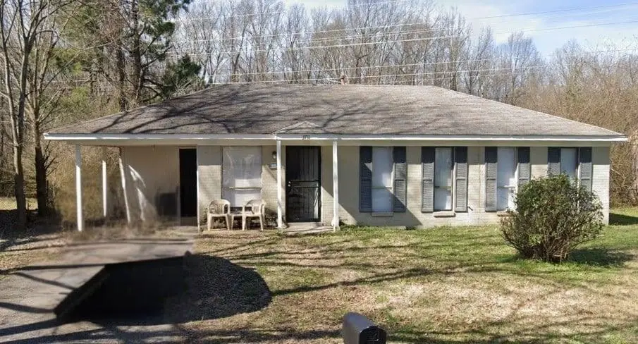 3711 WOLF TRAIL DR, Memphis, TN 38128 - Image #1