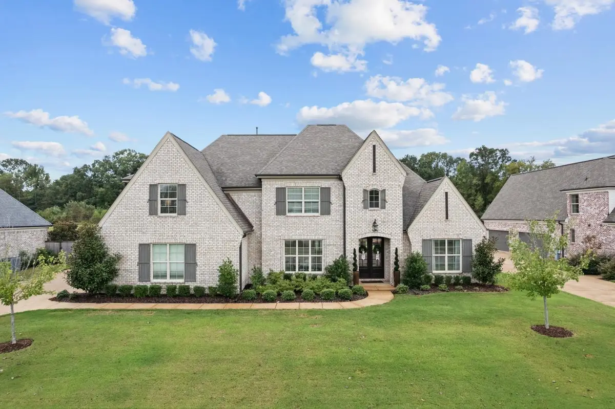 203 GREEN GARDEN CV, Collierville, TN 38017 - Image #1