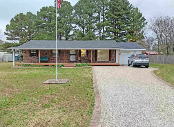 160 CLEMENT DR, Savannah, TN 38372