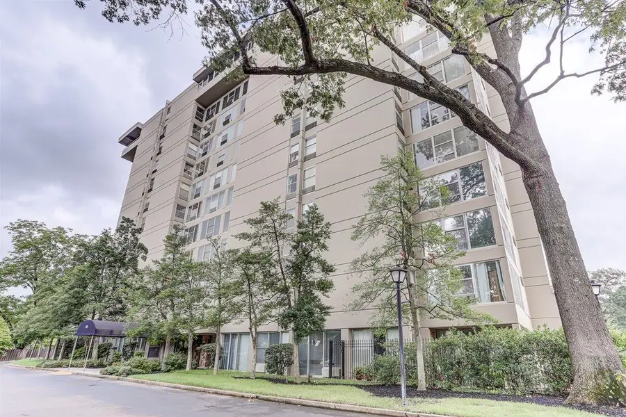 232 S HIGHLAND ST #409, Memphis, TN 38111 - Image #2